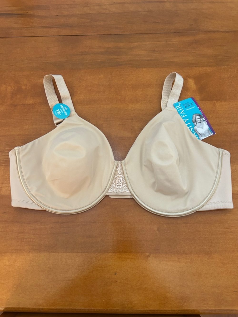 NWT Vanity Fair Beauty Back Minimizer Bra 42DD Beige
